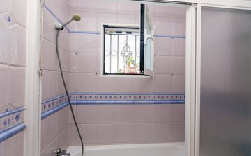 Property slide 40