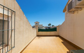 Property slide 40