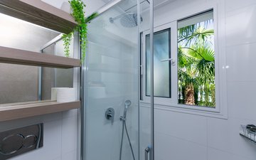 Property slide 44