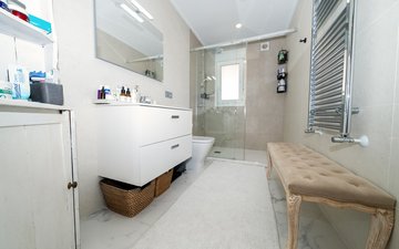 Property slide 30