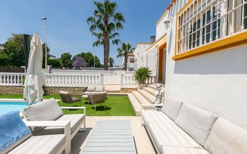 Property slide 50
