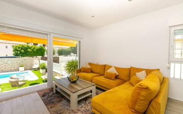 Property slide 9