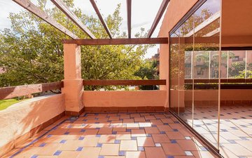 Property slide 19