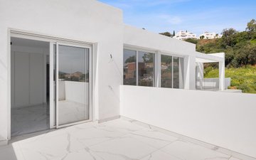 Property slide 16