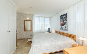 Property slide 9
