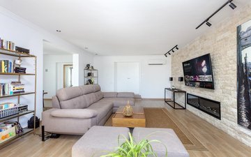 Property slide 4