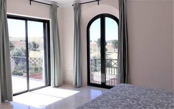 Property slide 10