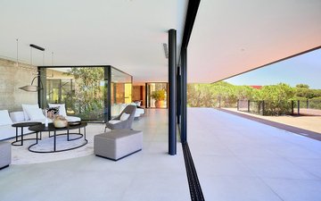 Property slide 6