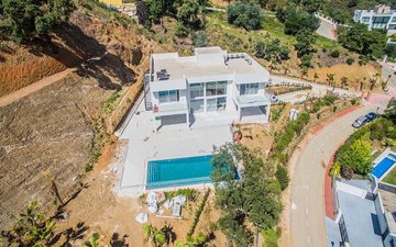 Property slide 20
