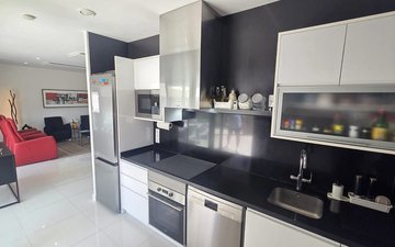 Property slide 9