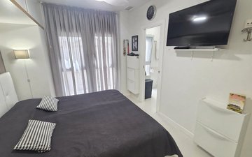 Property slide 14