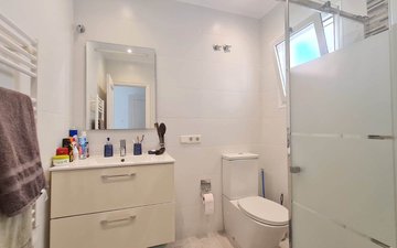 Property slide 16