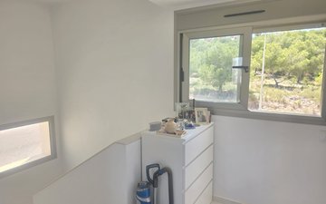 Property slide 14