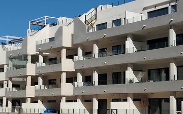 Property slide 16
