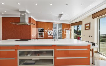 Property slide 21