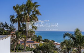 Property slide 44