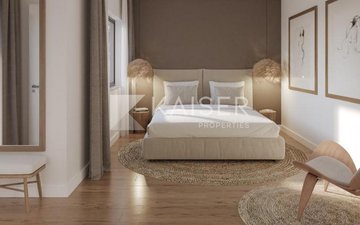 Property slide 32