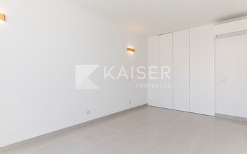 Property slide 17