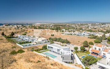Property slide 34