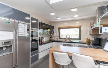 Property slide 18