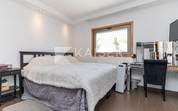Property slide 28