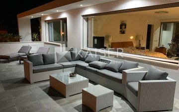 Property slide 16
