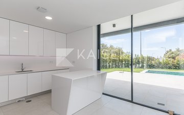 Property slide 5