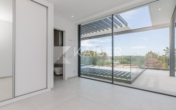 Property slide 20
