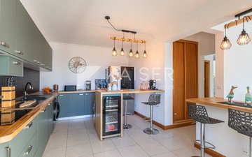 Property slide 17