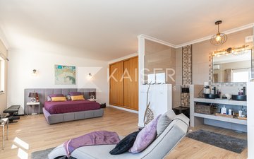 Property slide 22