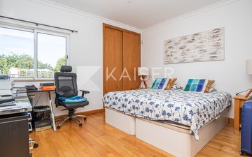 Property slide 25