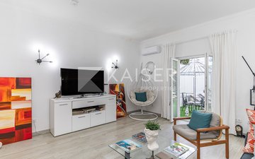 Property slide 10