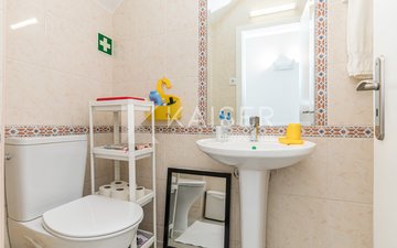 Property slide 16