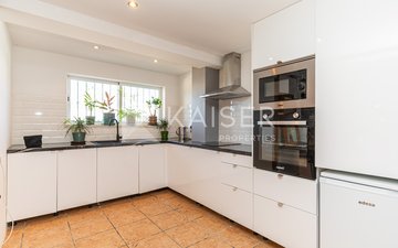 Property slide 17