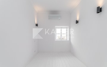 Property slide 19