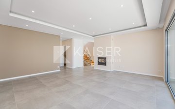Property slide 10