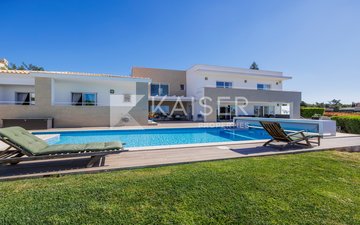 Property slide 10
