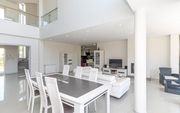 Property slide 14
