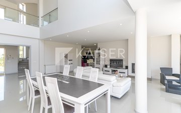 Property slide 14