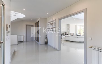 Property slide 16