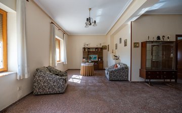 Property slide 8