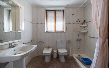 Property slide 39
