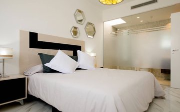 Property slide 30