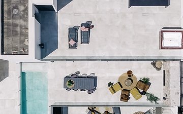 Property slide 48