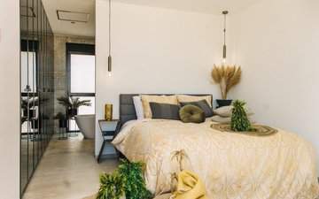 Property slide 23