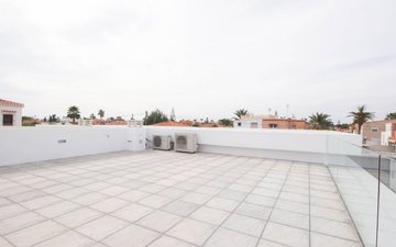 Property slide 43