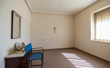 Property slide 30