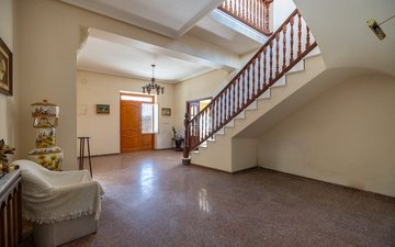 Property slide 18