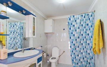 Property slide 17