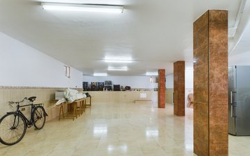 Property slide 22
